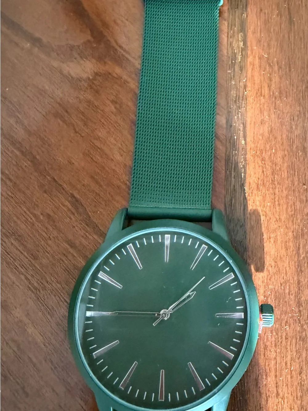 NIB International Concepts Olive Green Men's Minimal Mesh Strap Watch